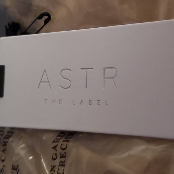 ASTR the Label Hold Me Hoodie - Picture 5 of 8